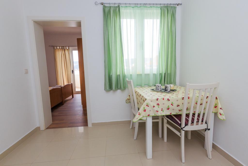 Apartments Rogulj Rogoznica  Chambre photo